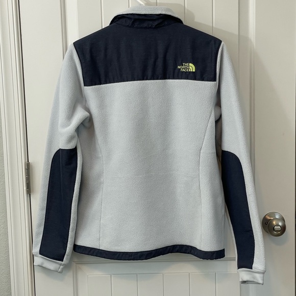 The North Face Polartec Fleece Zip Up Collared Jacket - Picture 8 of 15